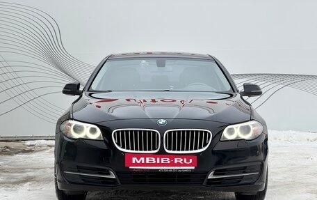 BMW 5 серия, 2015 год, 2 370 000 рублей, 3 фотография