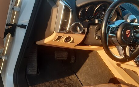 Porsche Cayenne III, 2015 год, 4 000 000 рублей, 9 фотография