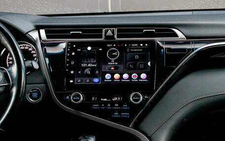 Toyota Camry, 2018 год, 3 020 000 рублей, 13 фотография