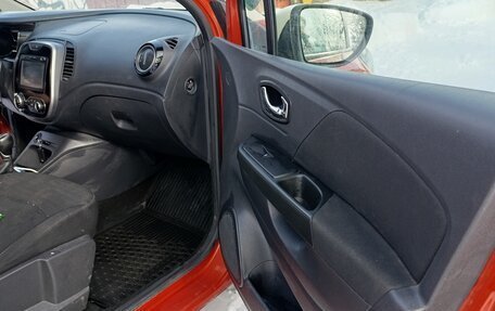 Renault Kaptur I рестайлинг, 2016 год, 1 399 999 рублей, 14 фотография