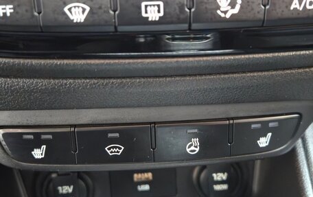 Hyundai Solaris II рестайлинг, 2021 год, 1 650 000 рублей, 12 фотография