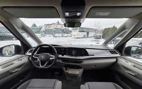 Volkswagen Multivan T6 рестайлинг, 2022 год, 3 200 000 рублей, 11 фотография