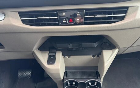 Volkswagen Multivan T6 рестайлинг, 2022 год, 3 200 000 рублей, 18 фотография