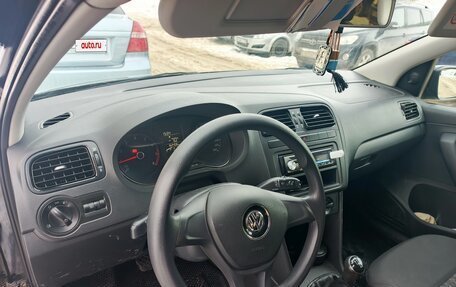 Volkswagen Polo VI (EU Market), 2015 год, 850 000 рублей, 3 фотография