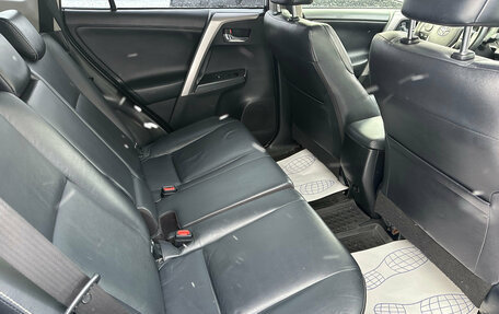 Toyota RAV4, 2015 год, 2 690 000 рублей, 20 фотография