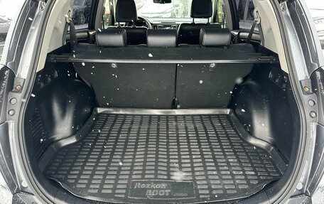 Toyota RAV4, 2015 год, 2 690 000 рублей, 18 фотография