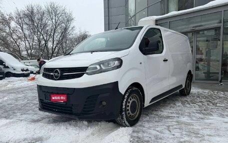 Opel Vivaro, 2022 год, 2 800 000 рублей, 2 фотография