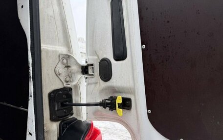 Opel Vivaro, 2022 год, 2 800 000 рублей, 7 фотография