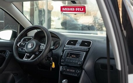 Volkswagen Polo VI (EU Market), 2018 год, 1 085 000 рублей, 10 фотография