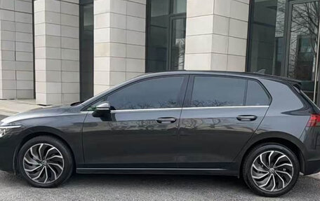 Volkswagen Golf VIII, 2023 год, 2 110 000 рублей, 5 фотография