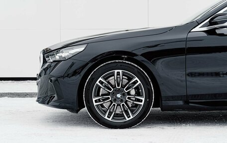 BMW 5 серия, 2026 год, 9 фотография