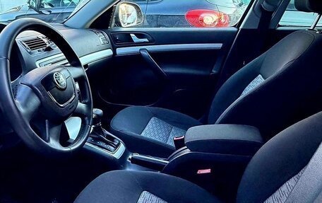 Skoda Octavia, 2012 год, 900 000 рублей, 2 фотография