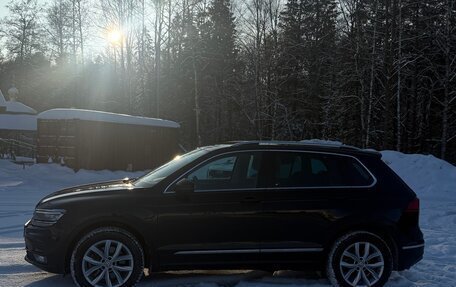 Volkswagen Tiguan II, 2019 год, 3 390 000 рублей, 9 фотография