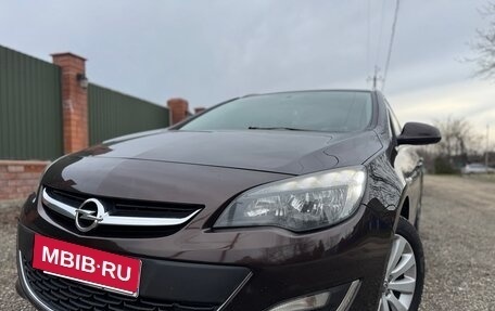Opel Astra J, 2013 год, 920 000 рублей, 10 фотография
