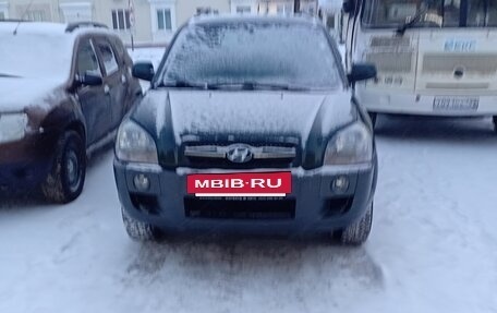 Hyundai Tucson III, 2008 год, 795 000 рублей, 2 фотография