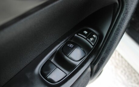 Nissan Qashqai, 2014 год, 1 359 000 рублей, 10 фотография