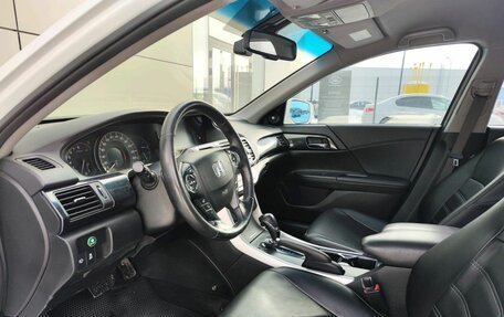 Honda Accord IX рестайлинг, 2013 год, 1 569 000 рублей, 16 фотография