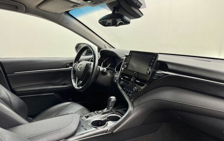 Toyota Camry, 2021 год, 3 596 000 рублей, 12 фотография