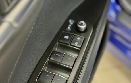 Toyota Camry, 2021 год, 3 596 000 рублей, 16 фотография