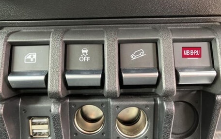 Suzuki Jimny, 2022 год, 1 850 000 рублей, 15 фотография