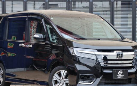 Honda Stepwgn IV, 2021 год, 2 050 000 рублей, 3 фотография