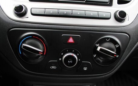 Hyundai Solaris II рестайлинг, 2019 год, 1 549 000 рублей, 13 фотография