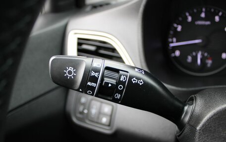 Hyundai Solaris II рестайлинг, 2019 год, 1 549 000 рублей, 17 фотография