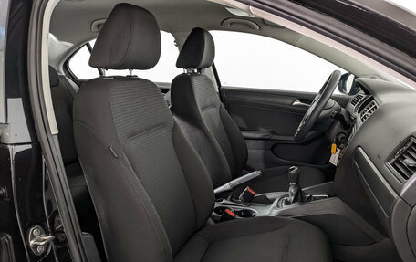 Volkswagen Jetta VI, 2015 год, 1 330 000 рублей, 22 фотография