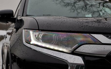 Mitsubishi Outlander III рестайлинг 3, 2020 год, 2 499 900 рублей, 10 фотография