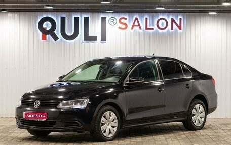 Volkswagen Jetta VI, 2013 год, 995 000 рублей, 1 фотография