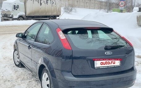 Ford Focus II рестайлинг, 2005 год, 365 000 рублей, 2 фотография