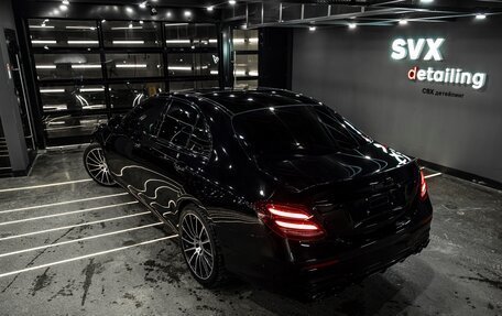 Mercedes-Benz E-Класс, 2016 год, 3 000 000 рублей, 12 фотография