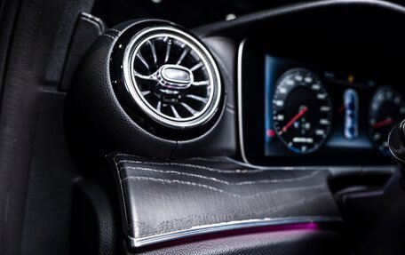 Mercedes-Benz E-Класс, 2016 год, 3 000 000 рублей, 21 фотография