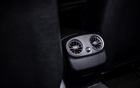 Mercedes-Benz E-Класс, 2016 год, 3 000 000 рублей, 29 фотография