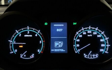 Toyota Land Cruiser Prado 150 рестайлинг 2, 2012 год, 2 350 000 рублей, 12 фотография