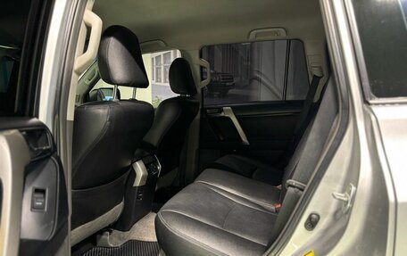 Toyota Land Cruiser Prado 150 рестайлинг 2, 2012 год, 2 350 000 рублей, 26 фотография