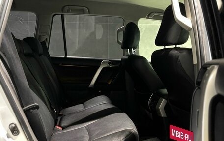 Toyota Land Cruiser Prado 150 рестайлинг 2, 2012 год, 2 350 000 рублей, 25 фотография