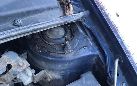 Toyota Yaris I рестайлинг, 2004 год, 260 000 рублей, 16 фотография