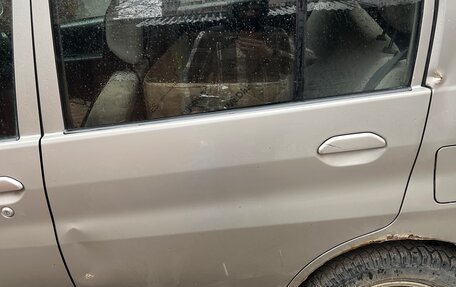 Mitsubishi Minica VIII, 2005 год, 150 000 рублей, 4 фотография