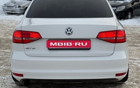 Volkswagen Jetta VI, 2015 год, 898 000 рублей, 3 фотография