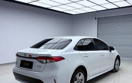 Toyota Corolla, 2021 год, 1 280 000 рублей, 4 фотография