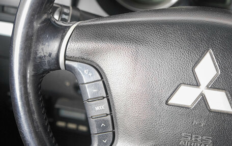 Mitsubishi Pajero IV, 2008 год, 1 929 000 рублей, 17 фотография