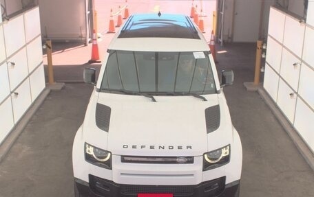 Land Rover Defender II, 2023 год, 10 050 000 рублей, 2 фотография