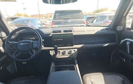 Land Rover Defender II, 2023 год, 10 050 000 рублей, 11 фотография