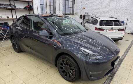 Tesla Model Y I, 2024 год, 6 000 000 рублей, 5 фотография