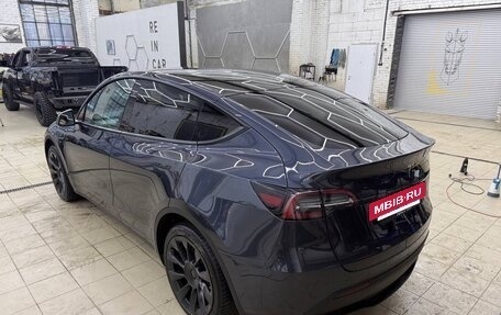 Tesla Model Y I, 2024 год, 6 000 000 рублей, 4 фотография