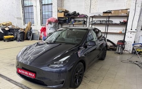 Tesla Model Y I, 2024 год, 6 000 000 рублей, 10 фотография