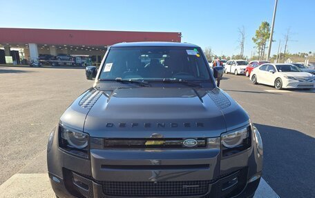 Land Rover Defender II, 2023 год, 9 800 000 рублей, 2 фотография