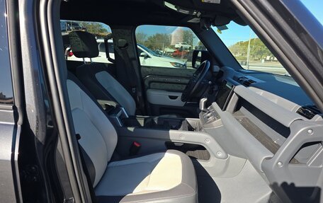 Land Rover Defender II, 2023 год, 9 800 000 рублей, 8 фотография