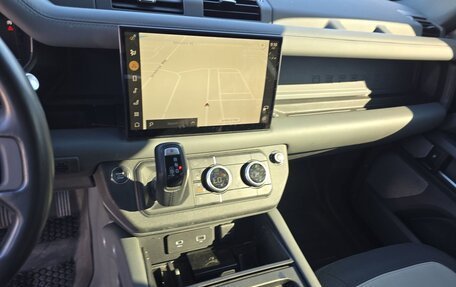 Land Rover Defender II, 2023 год, 9 800 000 рублей, 11 фотография